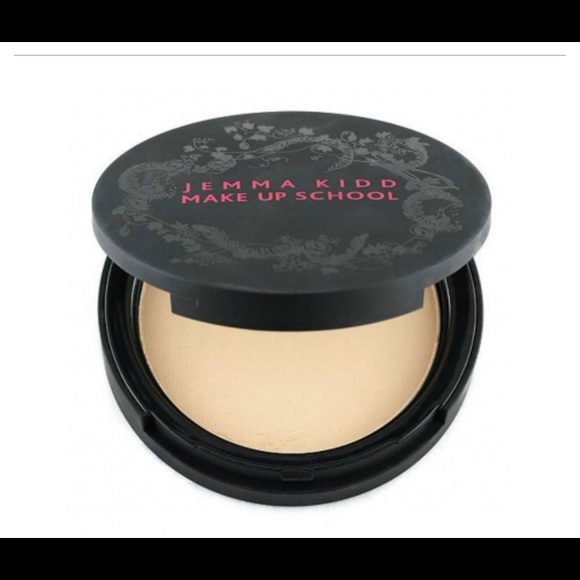 Jemma Kidd Bio Mineral Perfecting Powder-Light - Picture 2 of 8